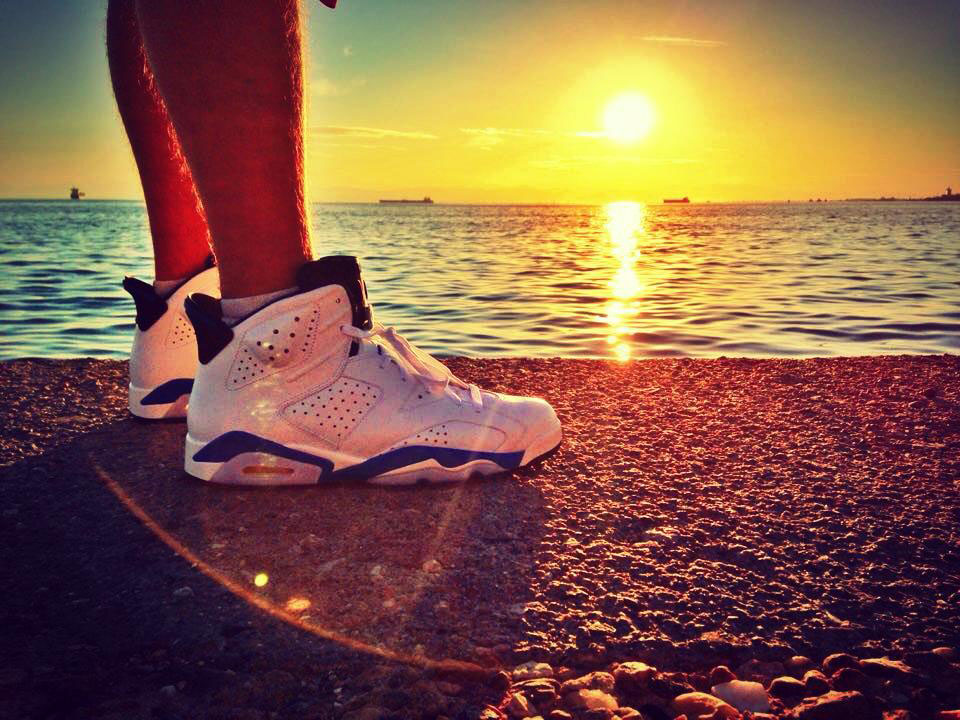 Time2ballup in the 'Sport Blue' Air Jordan VI 6 Retro