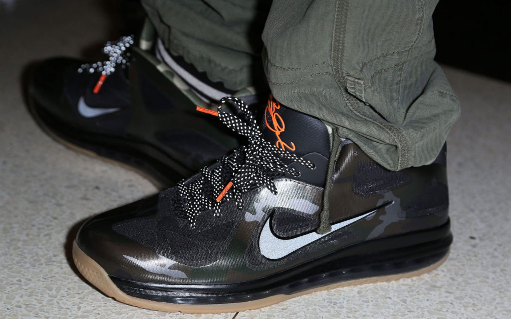 LeBron James Wears Nike LeBron 9 Low 