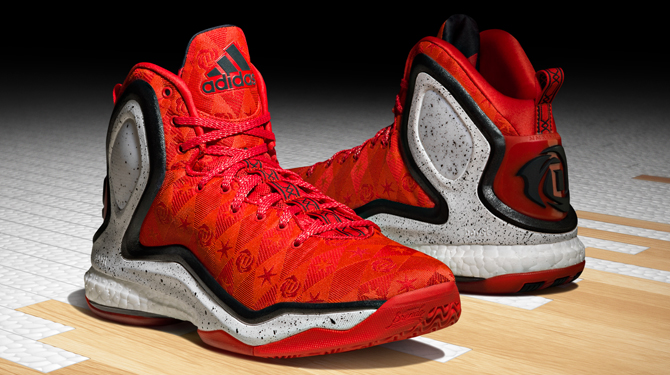 BOOST on New adidas D Rose 5 Colorway 