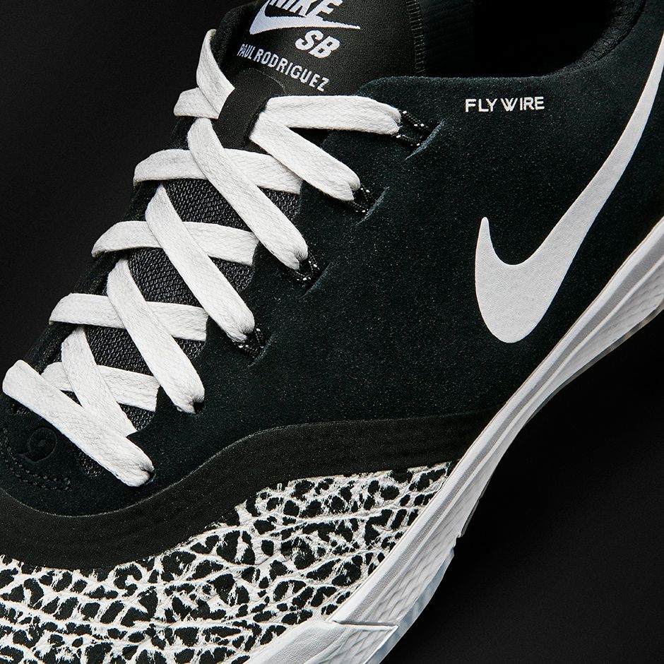 nike road flats