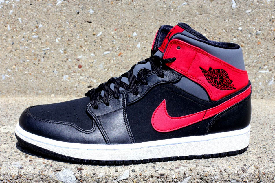 air jordan 1 retro mid