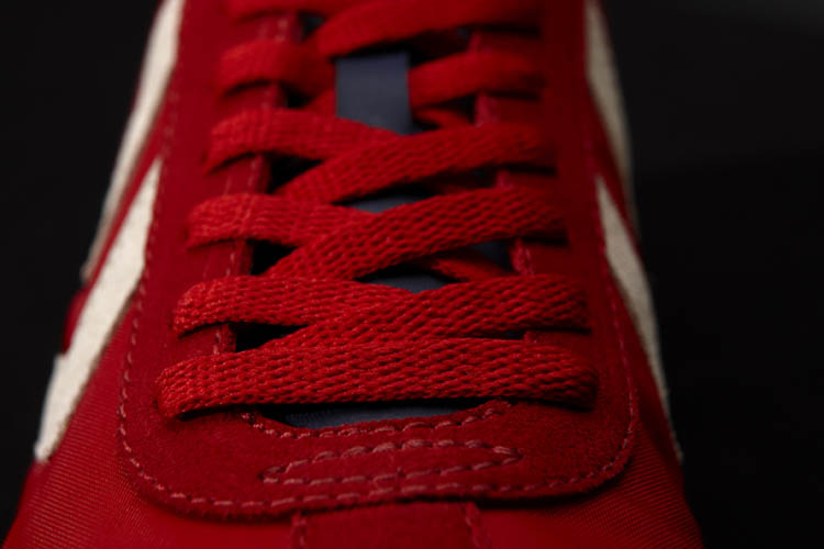 Hummel Stadion 23 Sneaker EU 46 - Klassische Trainers Mit REACH Dämpfung