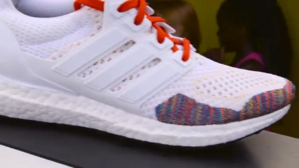 ultra boost multicolor toe