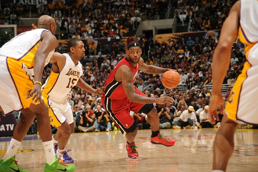 LeBron James wearing the Air Max LeBron 8 V/2; Ron Artest wearing Ball'N; Lamar Odom wearing the Zoom Hyperfuse