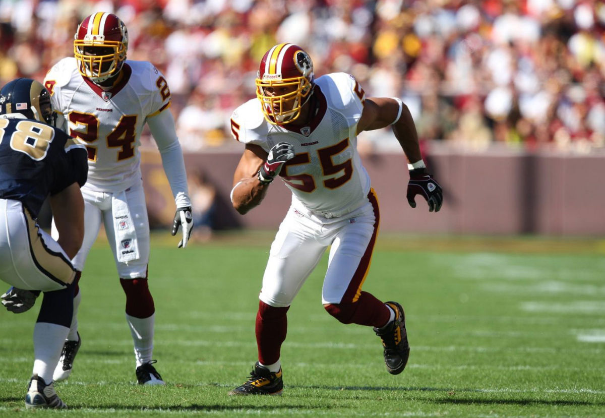 Jason Taylor Wearing Air Jordan III 3 Redskins PE Cleats (7)