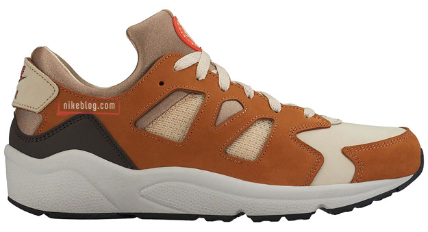 nike huarache international