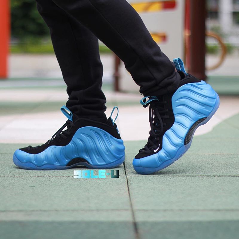 nike foamposite university blue