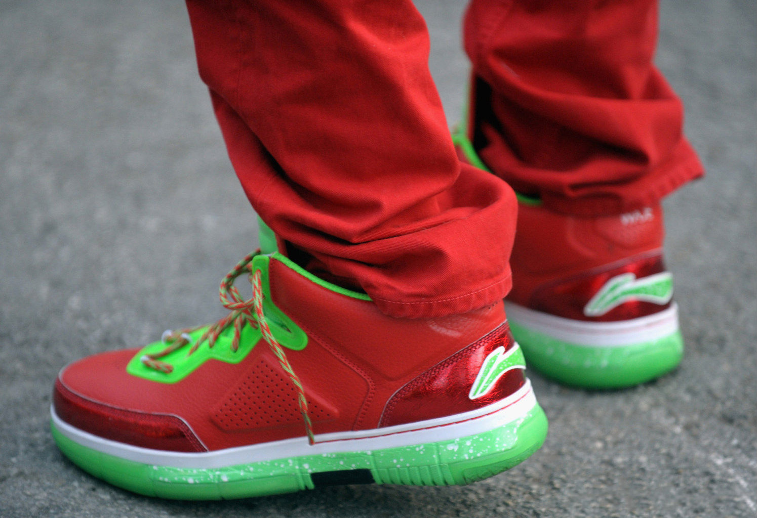 Dwyane Wade wearing Li-Ning Way of Wade Christmas (2)