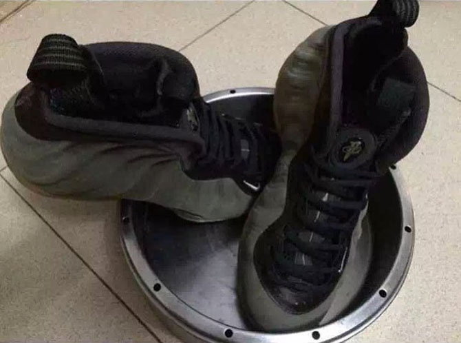 olive green foamposites release date