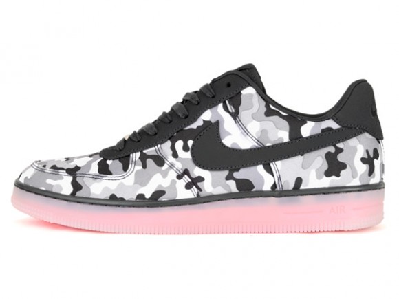 nike air force 1 lv8 downtown