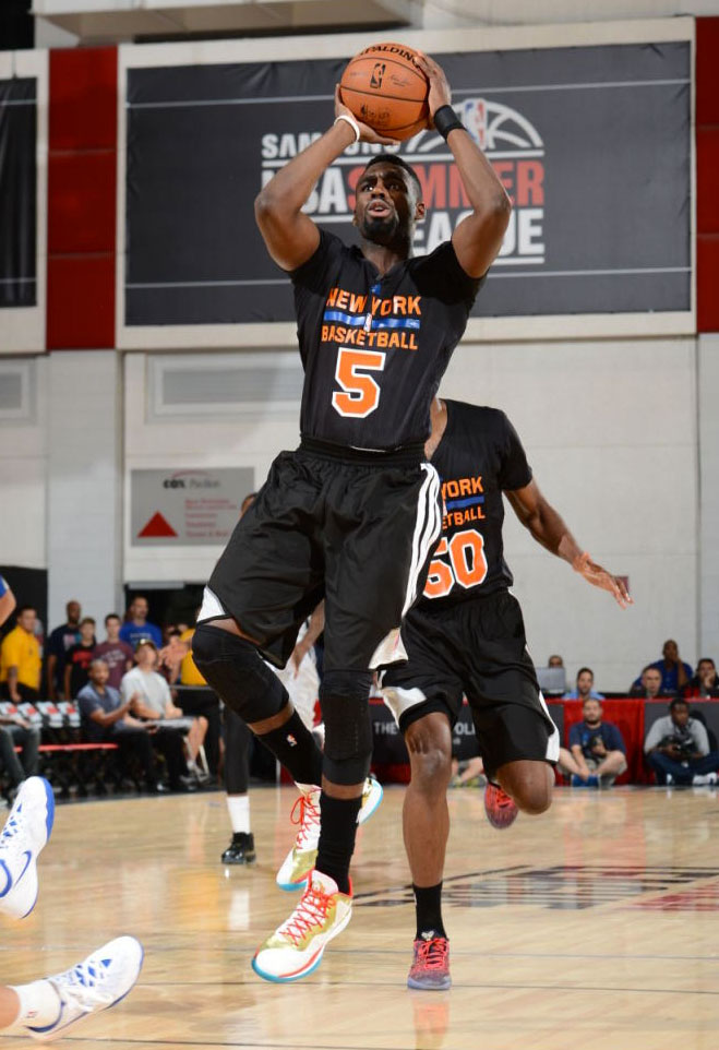 Tim Hardaway Jr. wearing adidas Rose 773 III 3 Vegas Nights PE (2)