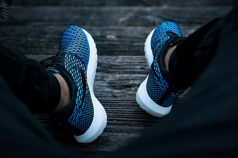 Nike Flyknit Roshe Run