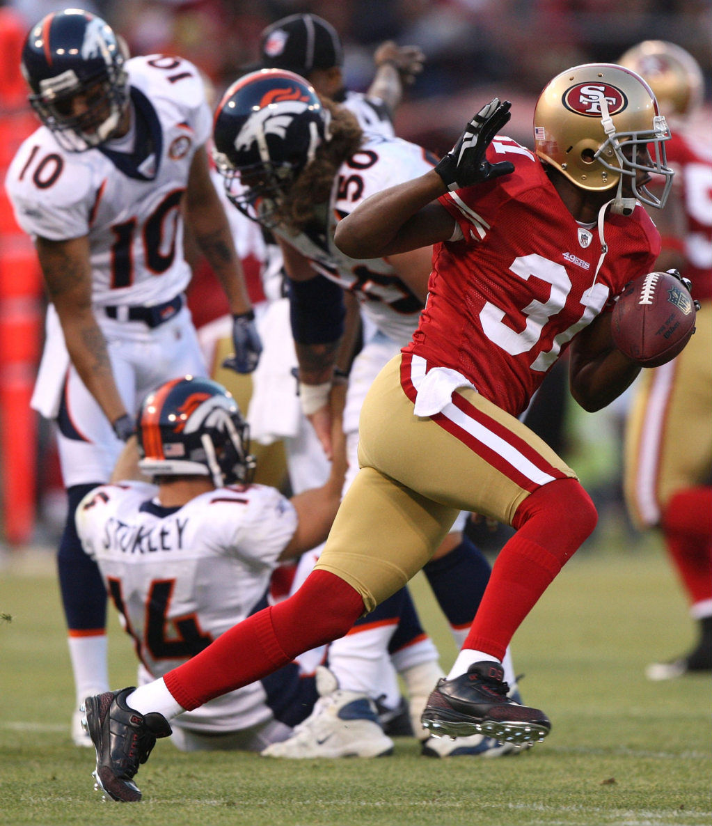 Flashback // Dre Bly Wears Air Jordan 3 '49ers' PE Cleats