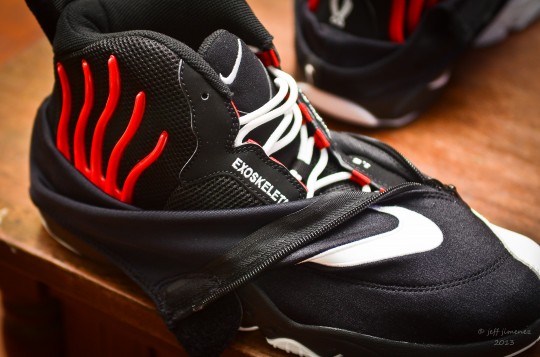 nike glove basketball shoes