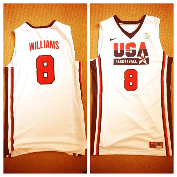 Deron Williams 1992 Dream Team Throwback