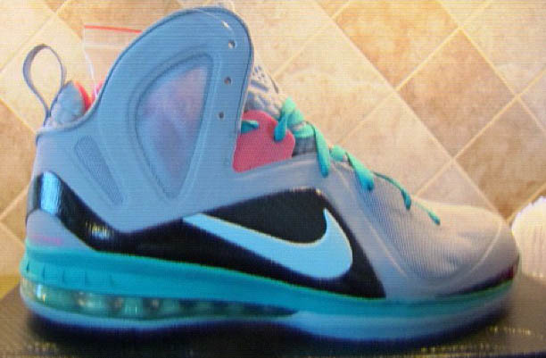 Nike LeBron 9 IX South Beach Mint Candy 516958-001 (1)