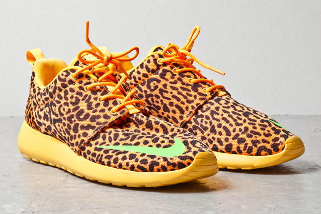 nike roshe run fb leopard