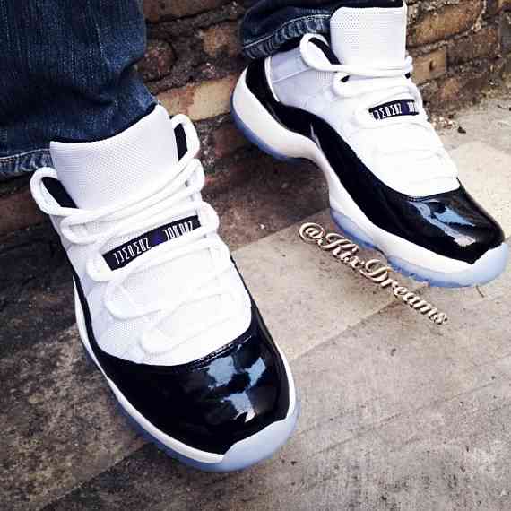 Air Jordan 11 Retro Low - Concord - New 