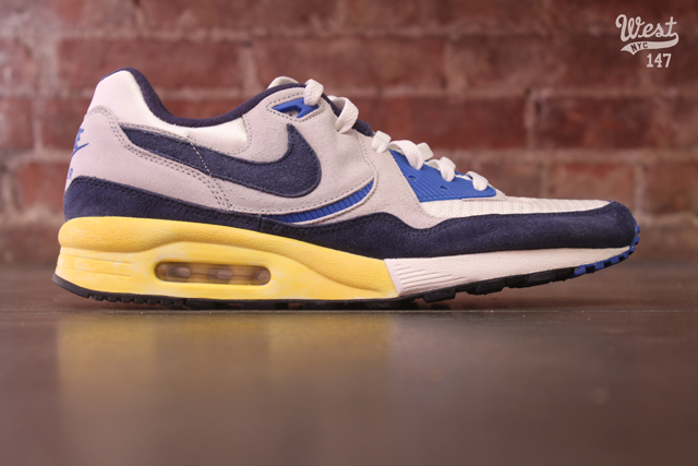 air max light vintage qs