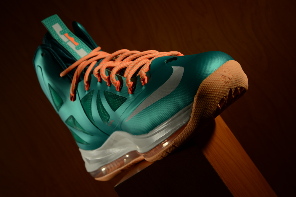 lebron miami dolphins shoes