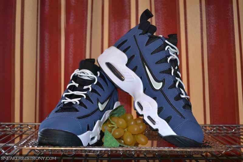 nike air max nomo navy blue