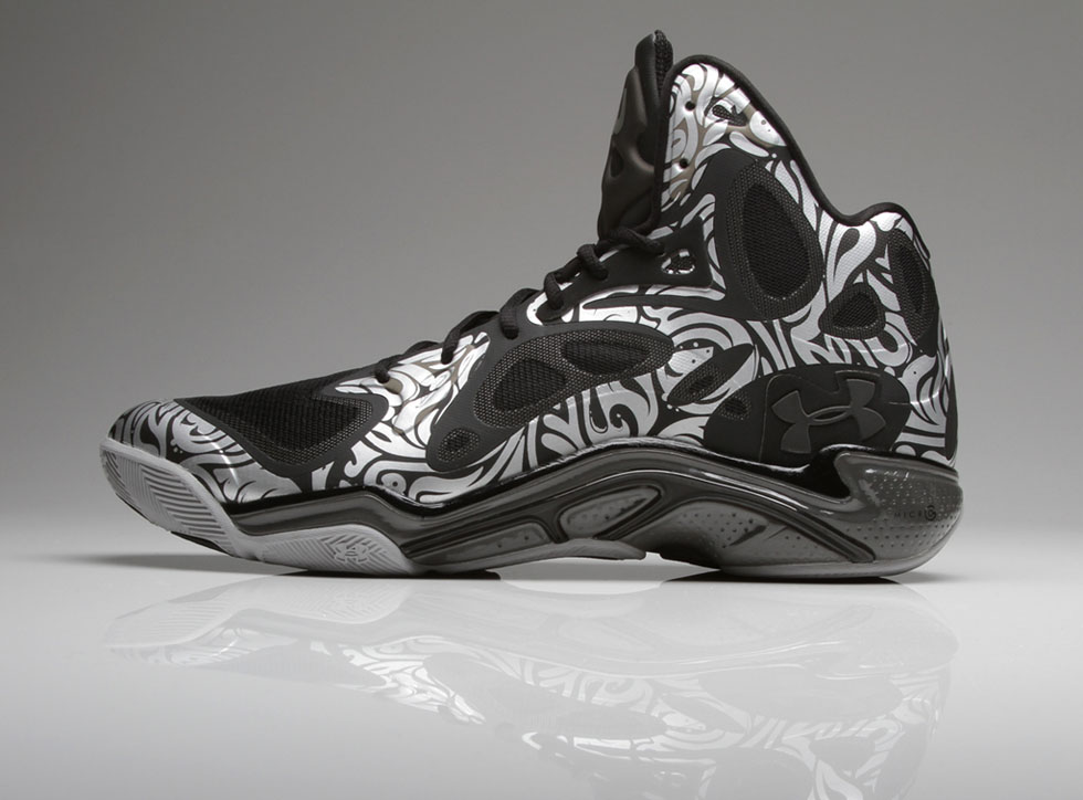 Kemba Walker Under Armour Anatomix Spawn Bronx PE (4)