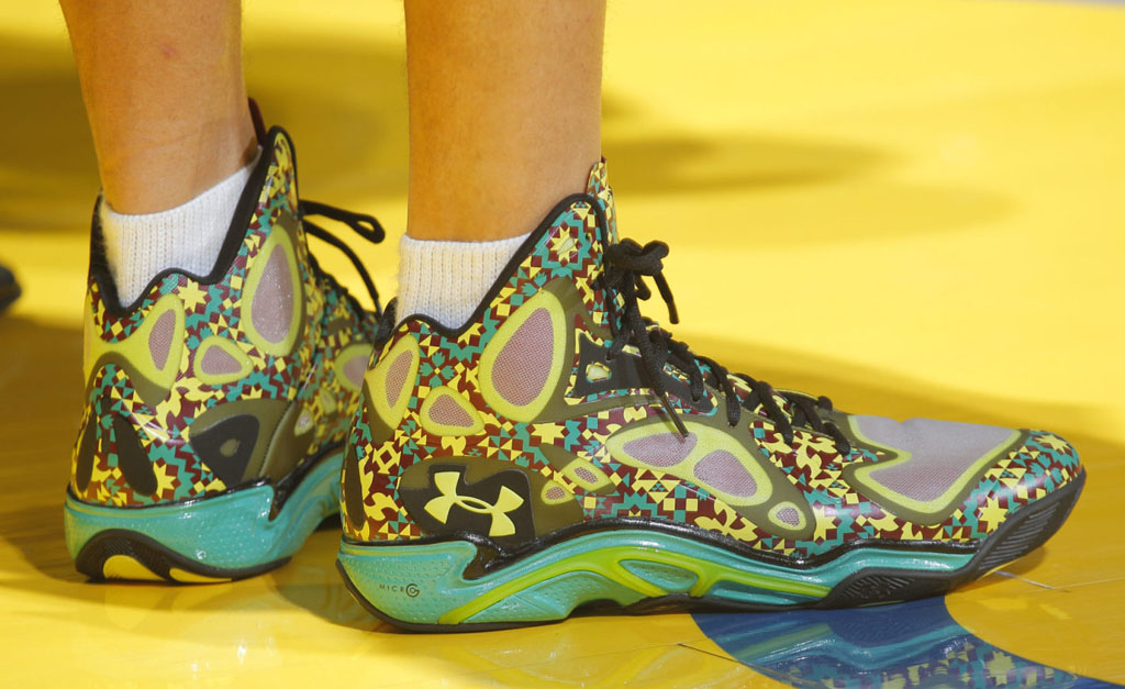 Stephen Curry wearing Under Armour Anatomix Spawn BHM PE