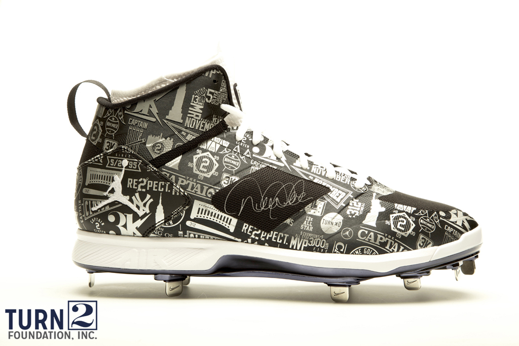 Charitybuzz: A Pair of Signed Nike Jordan Cleats from NY Yankees Superstar, Derek  Jeter