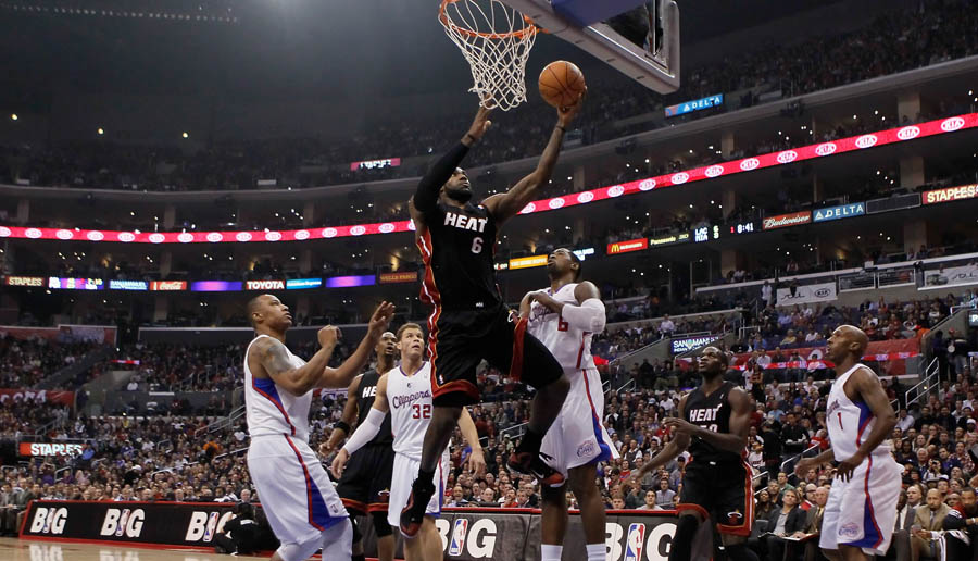 Nike LeBron 9 Black/Red PE NIKEiD (4)