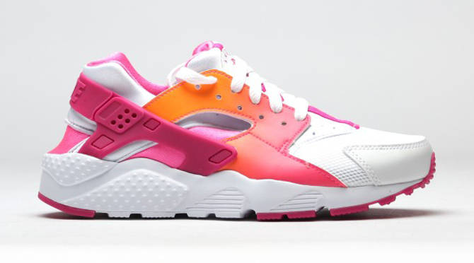 pink and white huaraches