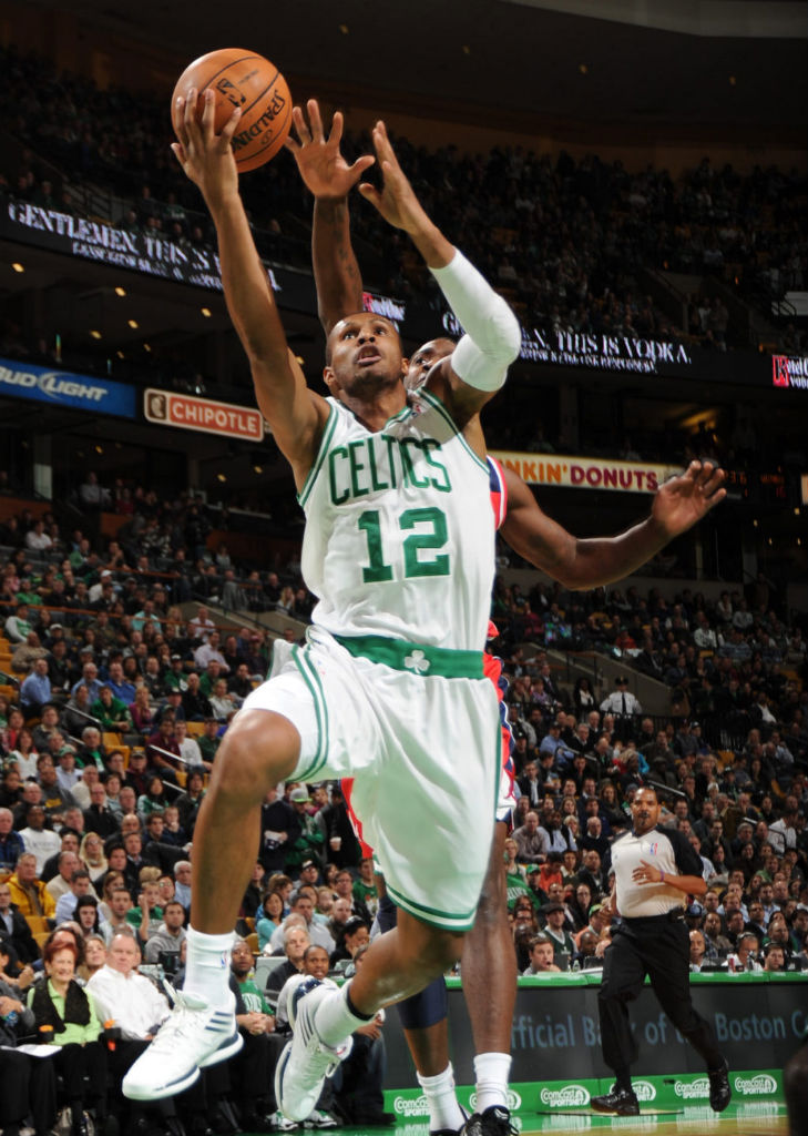 Leandro Barbosa wearing adidas adizero Crazy Light Low