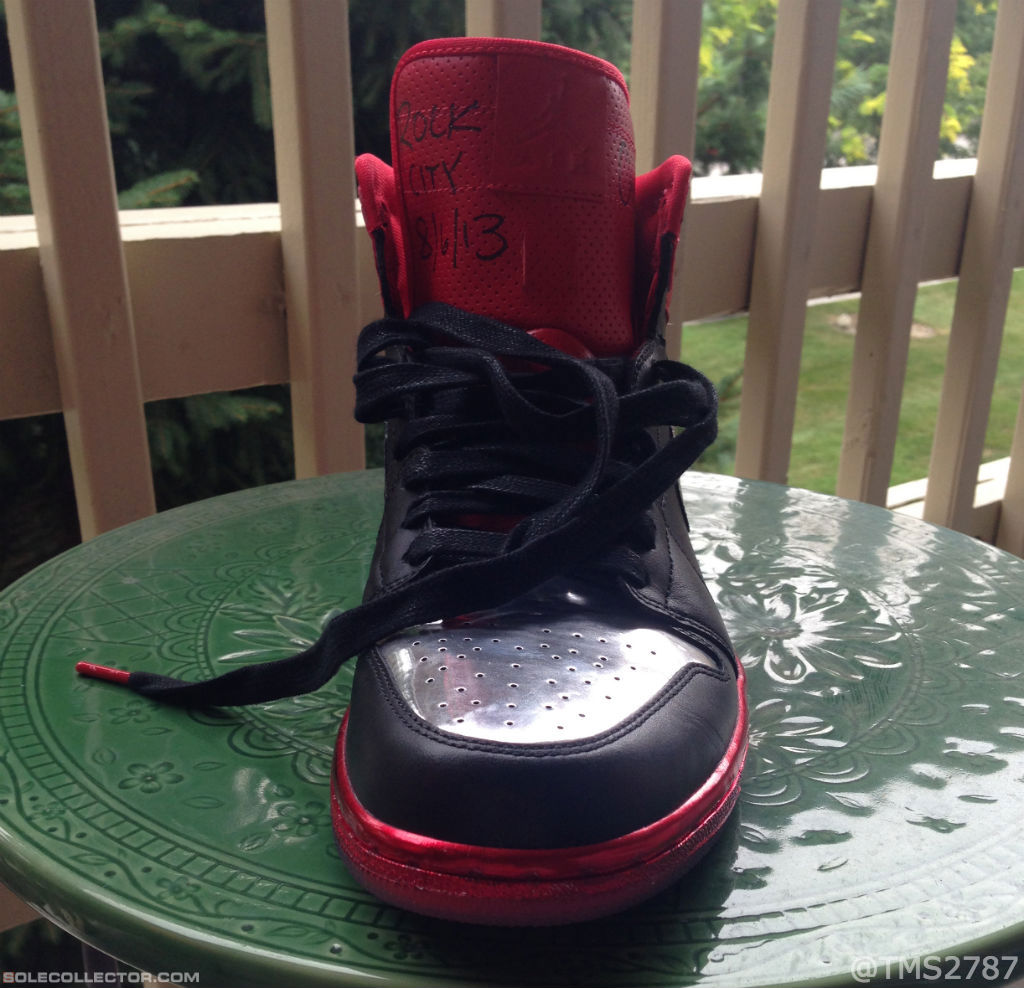 Jordan 1 outlet black university red