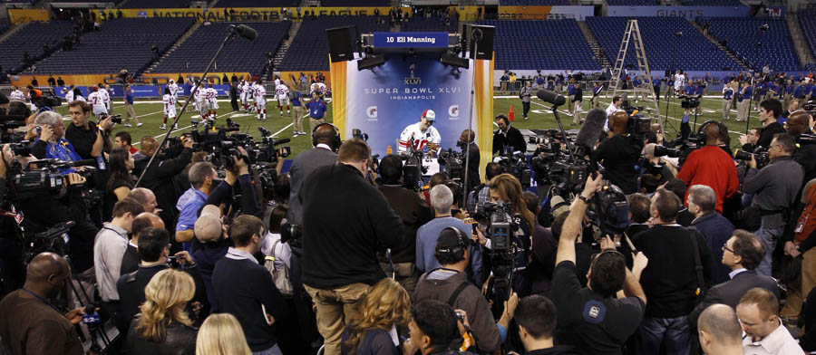 Sneaker Watch: New York Giants at Super Bowl Media Day