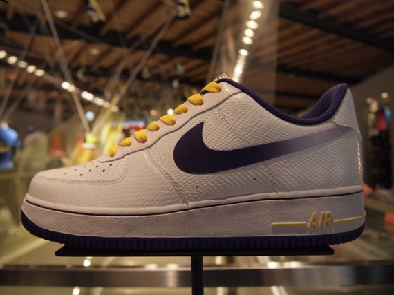 air force 1 lakers colorway