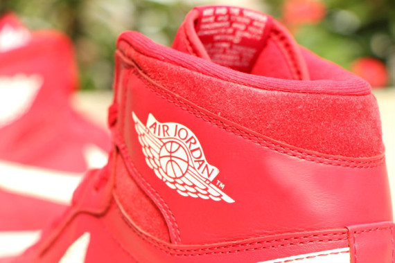 Jordan 1 euro gym on sale red