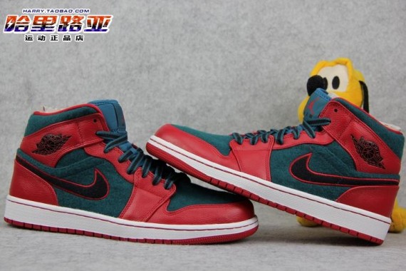 Air Jordan 1 Retro Mid - Gym Red/Black-Dark Sea | Complex