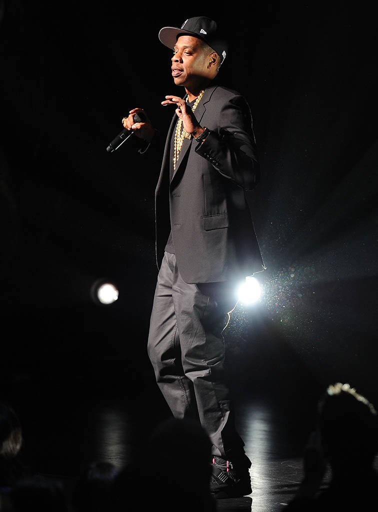 SC Celebrity Sneaker Watch // Jay-Z Attends Youtube Upfronts in Nike ...