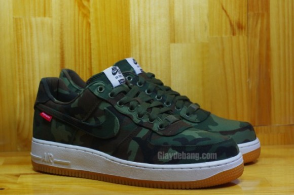 Supreme x Nike Air Force 1 Low 30th Anniversary Camo Complex