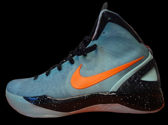 Nike Zoom Hyperdunk 2011 Galaxy Blake Griffin HoH Re-Stock