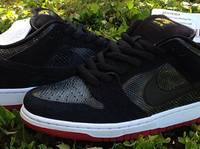 Nike sb best sale dunk low snakeskin