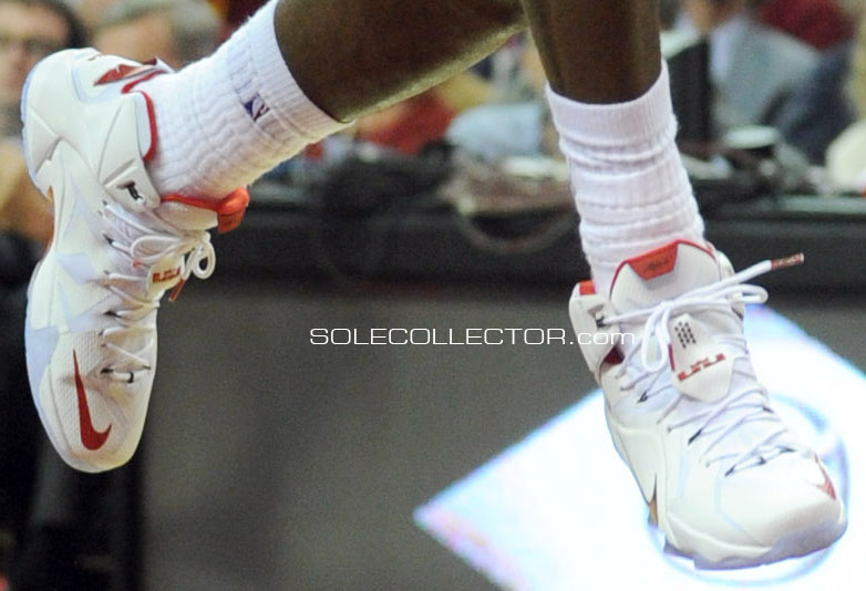  LeBron James Nike LeBron XII 12 White/Red PE (4)