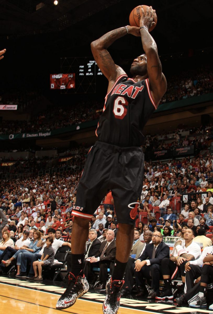 Lebron wearing hot sale lebron 11