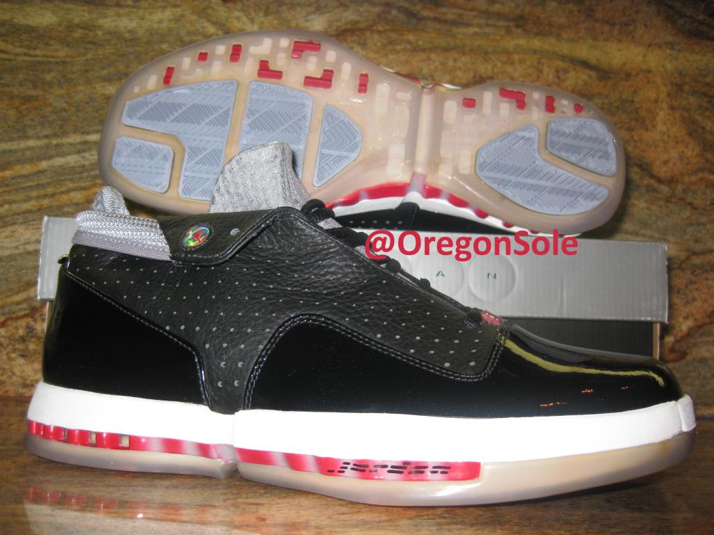 Jordan 16 hotsell low black