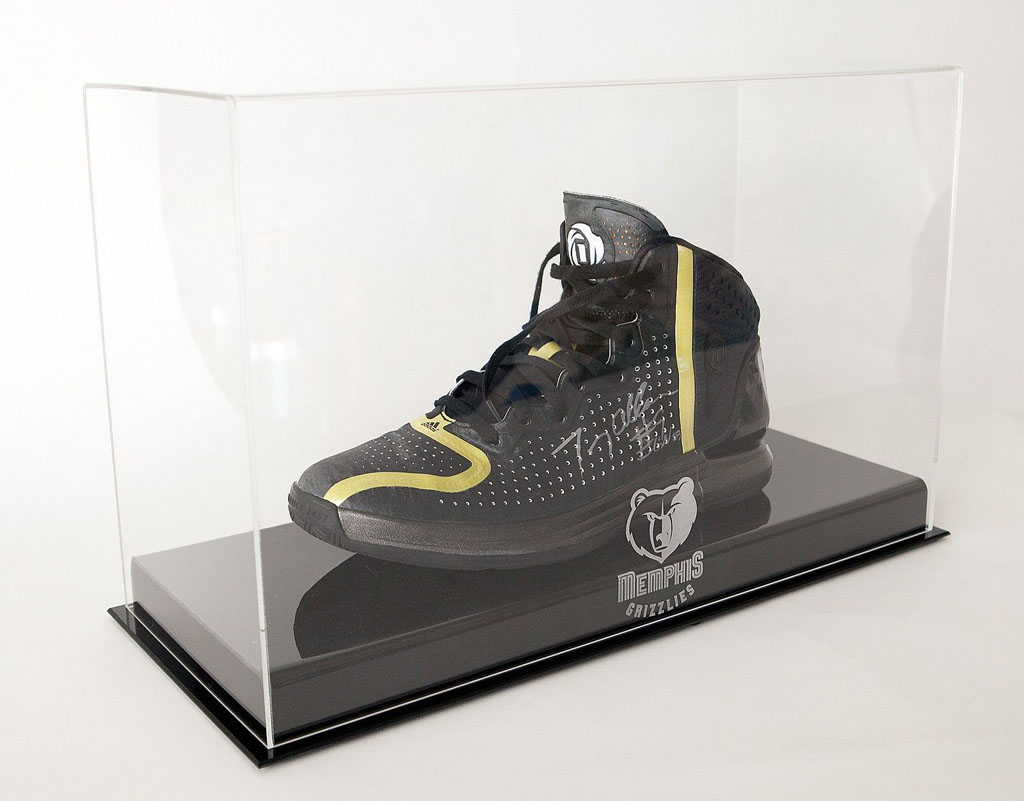 Tony Allen Auctioning Off the adidas Shoe That Kicked Chris Paul in the Face (3)