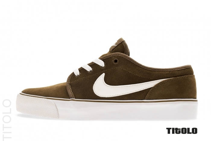 Nike toki hot sale low price