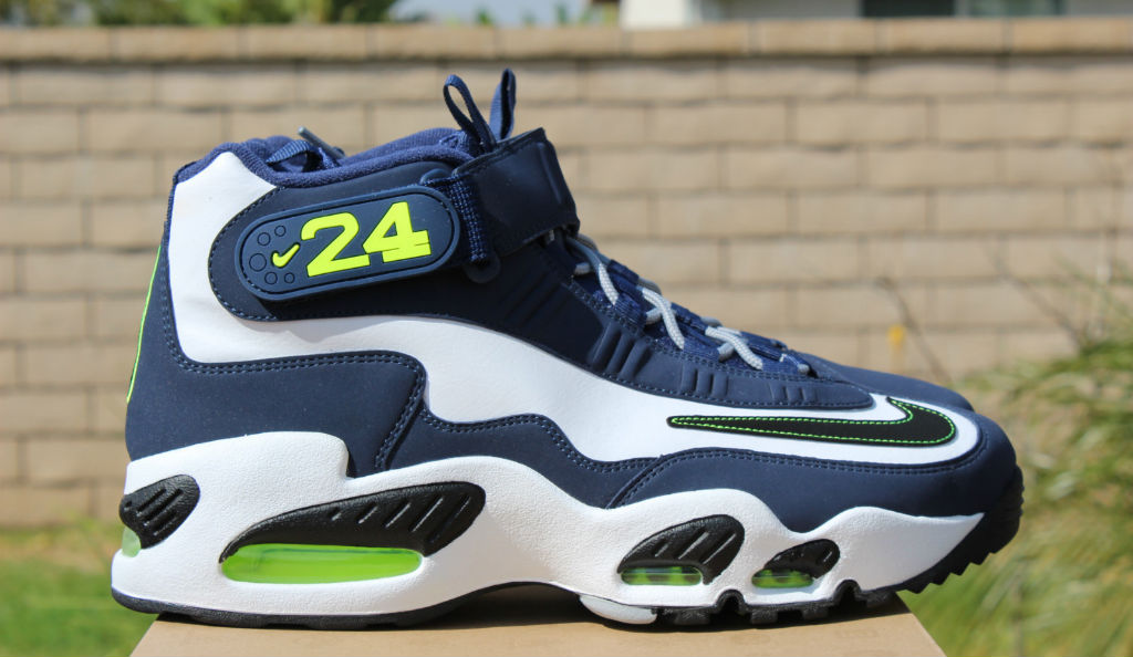 ken griffey jr shoes blue and white