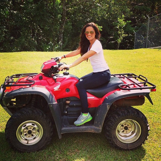 Rocsi Diaz wearing Nike Air Max 2013