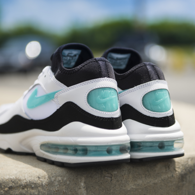 Nike Air Max 93 in Dusty Cactus