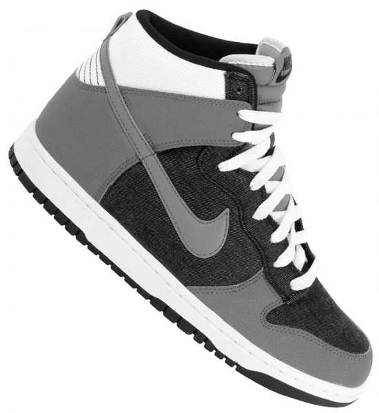 black and gray nikes