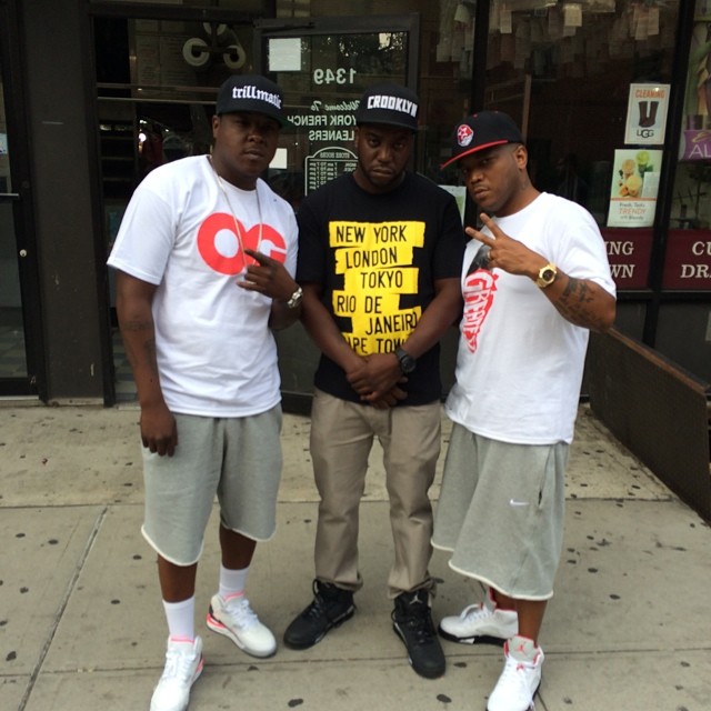 Jadakiss wearing Nike Air Trainer SC High Hyper Punch; Styles wearing Air Jordan V 5 Fire Red